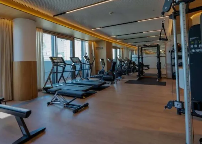 Wellness Oase Direkt An Der Donau In 22 Nahe Zum Vic International Center And Uno Vídeň