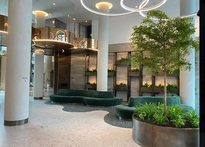Wellness Oase Direkt An Der Donau In 22 Nahe Zum Vic International Center And Uno Apartmán *