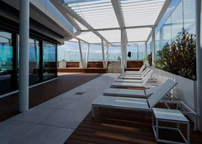 Wellness Oase Direkt An Der Donau In 22 Nahe Zum Vic International Center And Uno Apartmán Vídeň