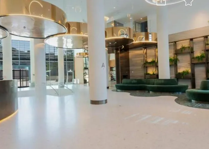 Wellness Oase Direkt An Der Donau In 22 Nahe Zum Vic International Center And Uno アパート