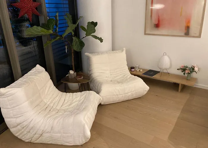 Wellness Oase Direkt An Der Donau In 22 Nahe Zum Vic International Center And Uno Vídeň