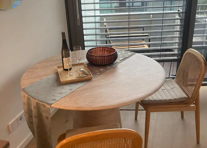 Apartmán Wellness Oase Direkt An Der Donau In 22 Nahe Zum Vic International Center And Uno
