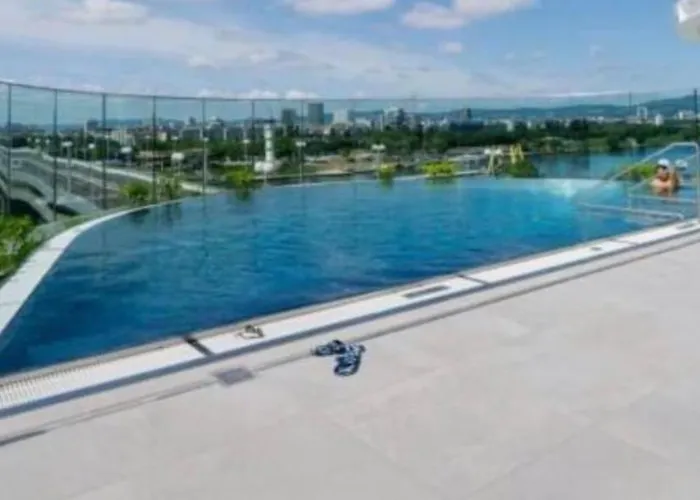 Wellness Oase Direkt An Der Donau In 22 Nahe Zum Vic International Center And Uno アパート