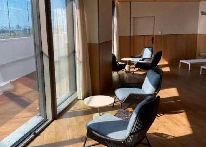 Wellness Oase Direkt An Der Donau In 22 Nahe Zum Vic International Center And Uno * ウィーン